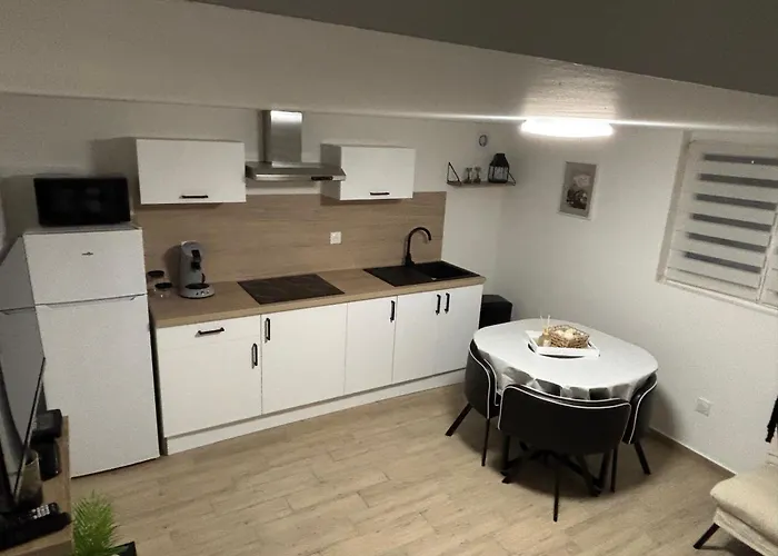 Petite Maison Au Calme Pont-de-Larn