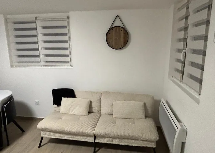 Petite Maison Au Calme * Pont-de-Larn